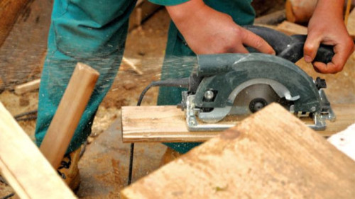 Pole emploi - offre emploi Menuisier atelier (H/F) - Port-Brillet