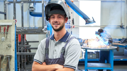 Pole emploi - offre emploi Poinçonneur / programmeur (H/F) - Saint-Berthevin
