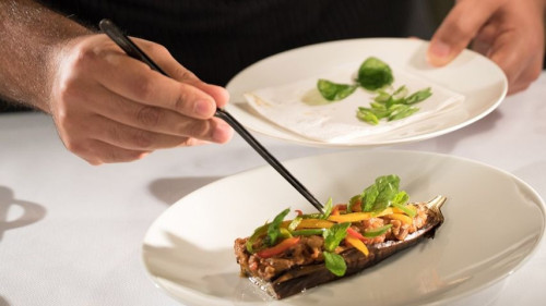 Pole emploi - offre emploi Chef de partie entrées dessert (H/F) - Lamballe-Armor