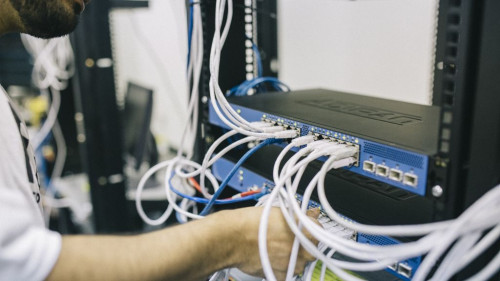 Pole emploi - offre emploi Technicien informatique itinérant (H/F) - Bischheim