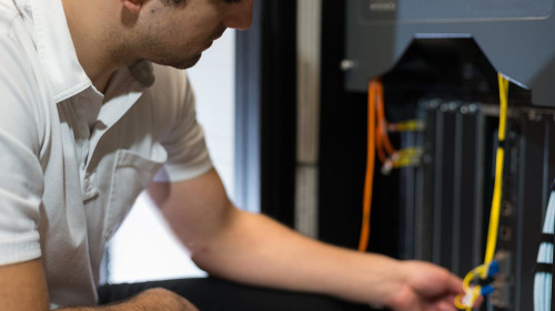 Pole emploi - offre emploi Technicien électronique (H/F) - Carquefou