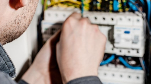 Pole emploi - offre emploi Technicien monteur et sav prév incen (H/F) - Paris