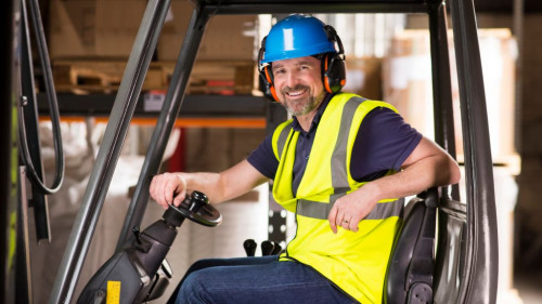 Pole emploi - offre emploi Agent de production caces 3 (H/F) - LE GENEST-SAINT-ISLE