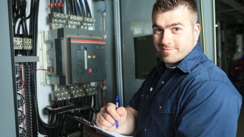 Pole emploi - offre emploi Technicien maintenance (H/F) - COURS