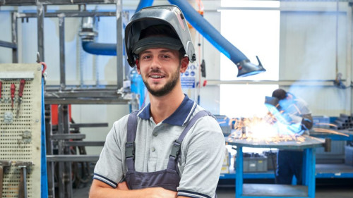 Pole emploi - offre emploi Opérateur sur tour à cn (H/F) - BACCARAT