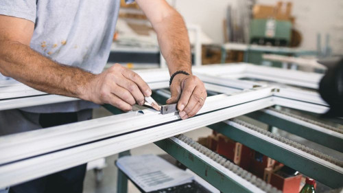 Pole emploi - offre emploi Menuisier atelier fabrication (H/F) - AUCH