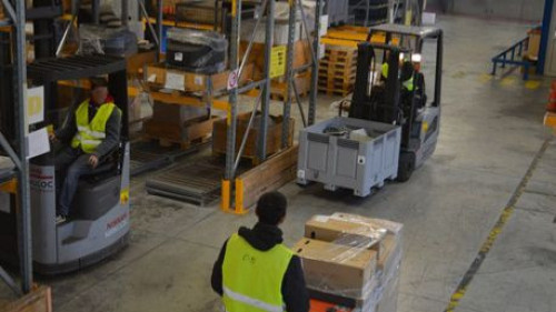 Pole emploi - offre emploi Préparateur(trice) de commandes (H/F) - BEYCHAC ET CAILLAU