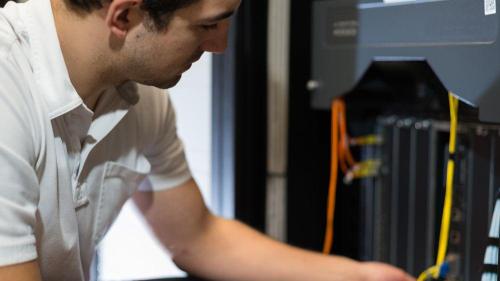 Pole emploi - offre emploi Électricien/câbleur (H/F) - SAINTE-CECILE