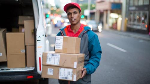 Pole emploi - offre emploi Manutentionnaire et logistique (H/F) - FREJUS