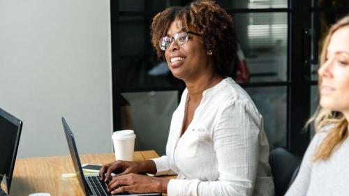 Pole emploi - offre emploi Chargé(e) du précontentieux (H/F) - CHARLEVILLE MEZIERES CED