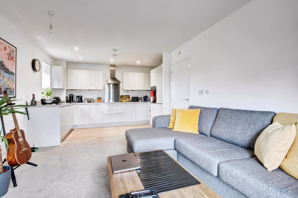 Liscio, Liscio, Greenfield Close, Gateshead, NE8, photo 3