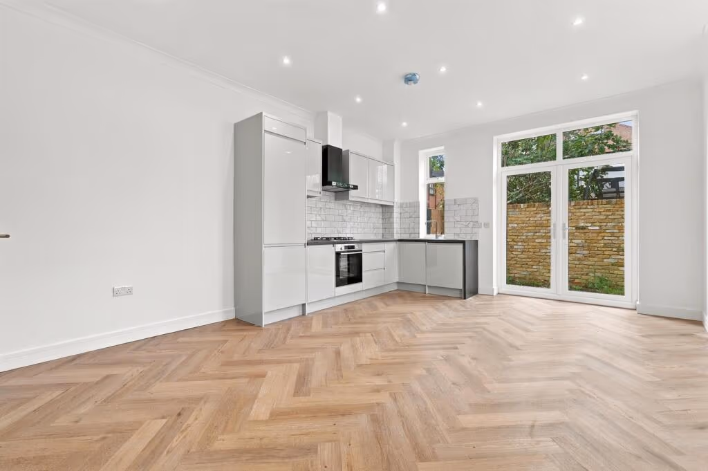 Herongate Road, Herongate Road, Aldersbrook, photo 6