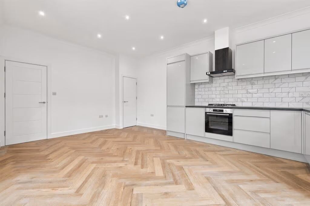 Herongate Road, Herongate Road, Aldersbrook, photo 8