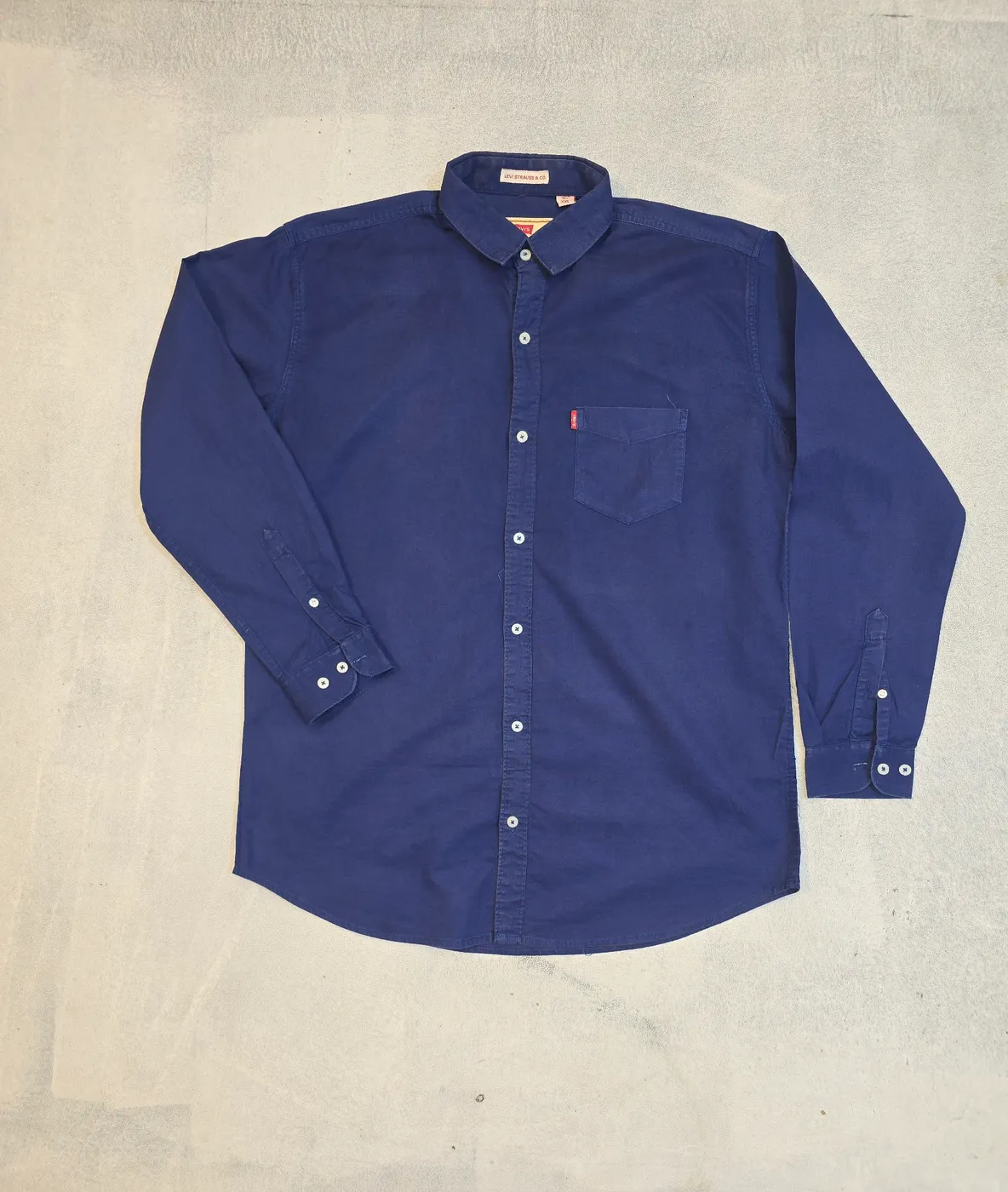 قميص ليڤايز رجالي أزرق قياس XXL | Levi's Men's Blue Shirt Size XXL - صورة 2