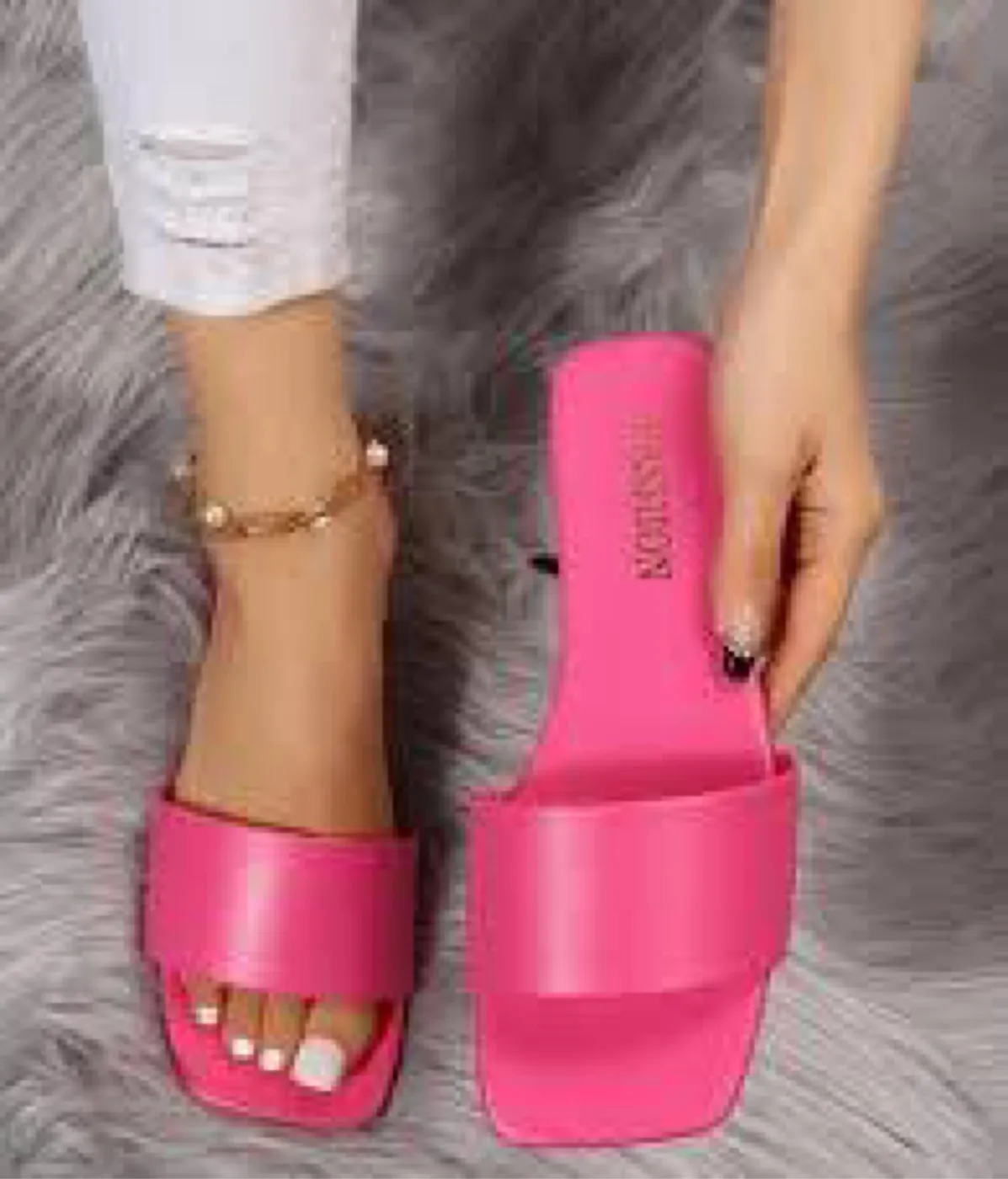 شبشب نسائي فوشي | Fashion Women's Fuchsia Slides