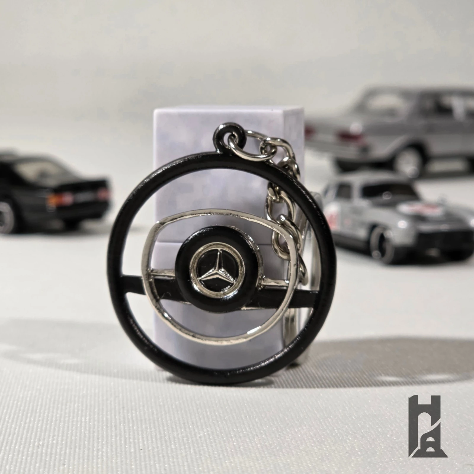 ميدالية ستيرن مرسيدس كلاسيك السبعينيات | Mercedes Vintage Keychain