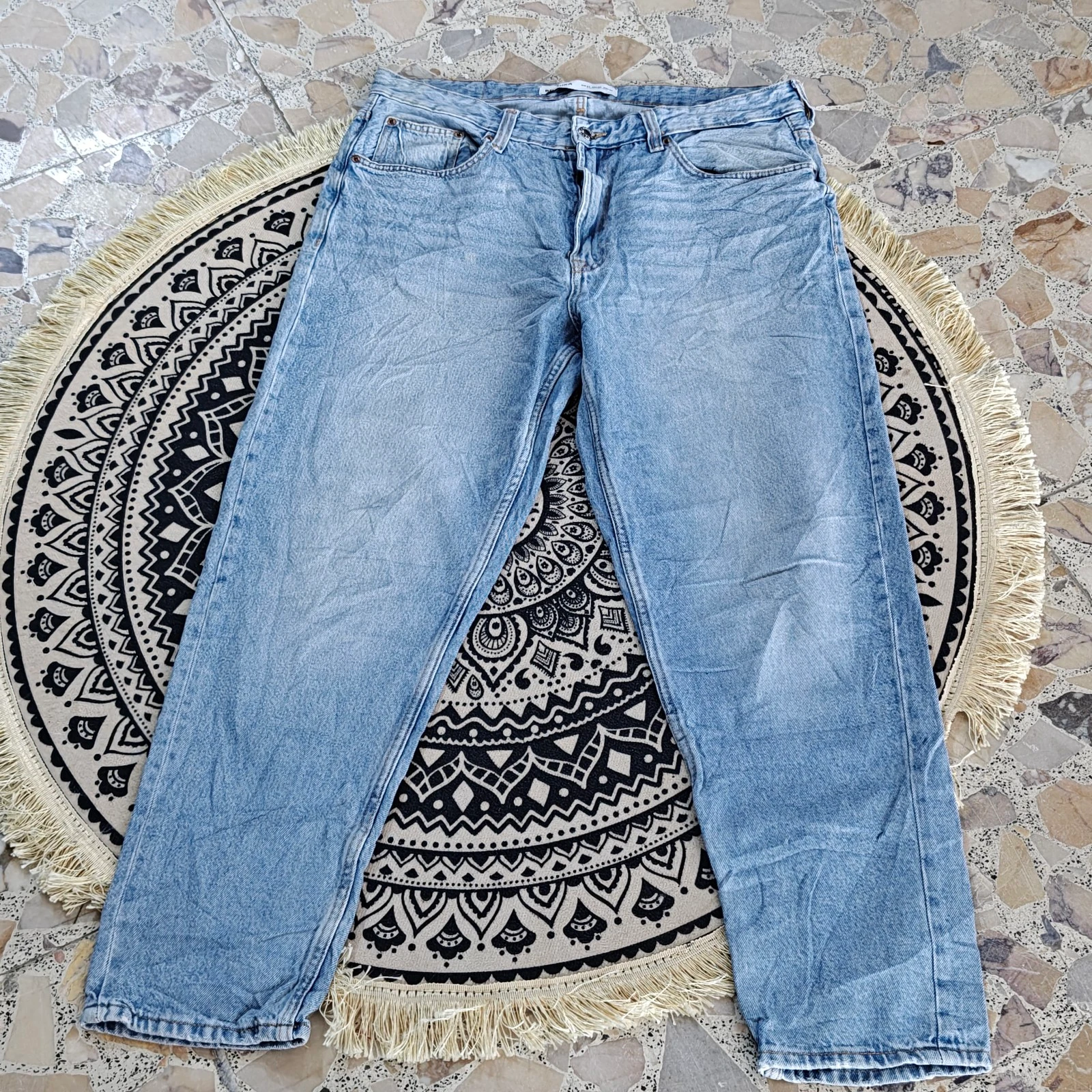 بنطلون جينز برشكا أزرق فاتح | Bershka Light Blue Denim Jeans
