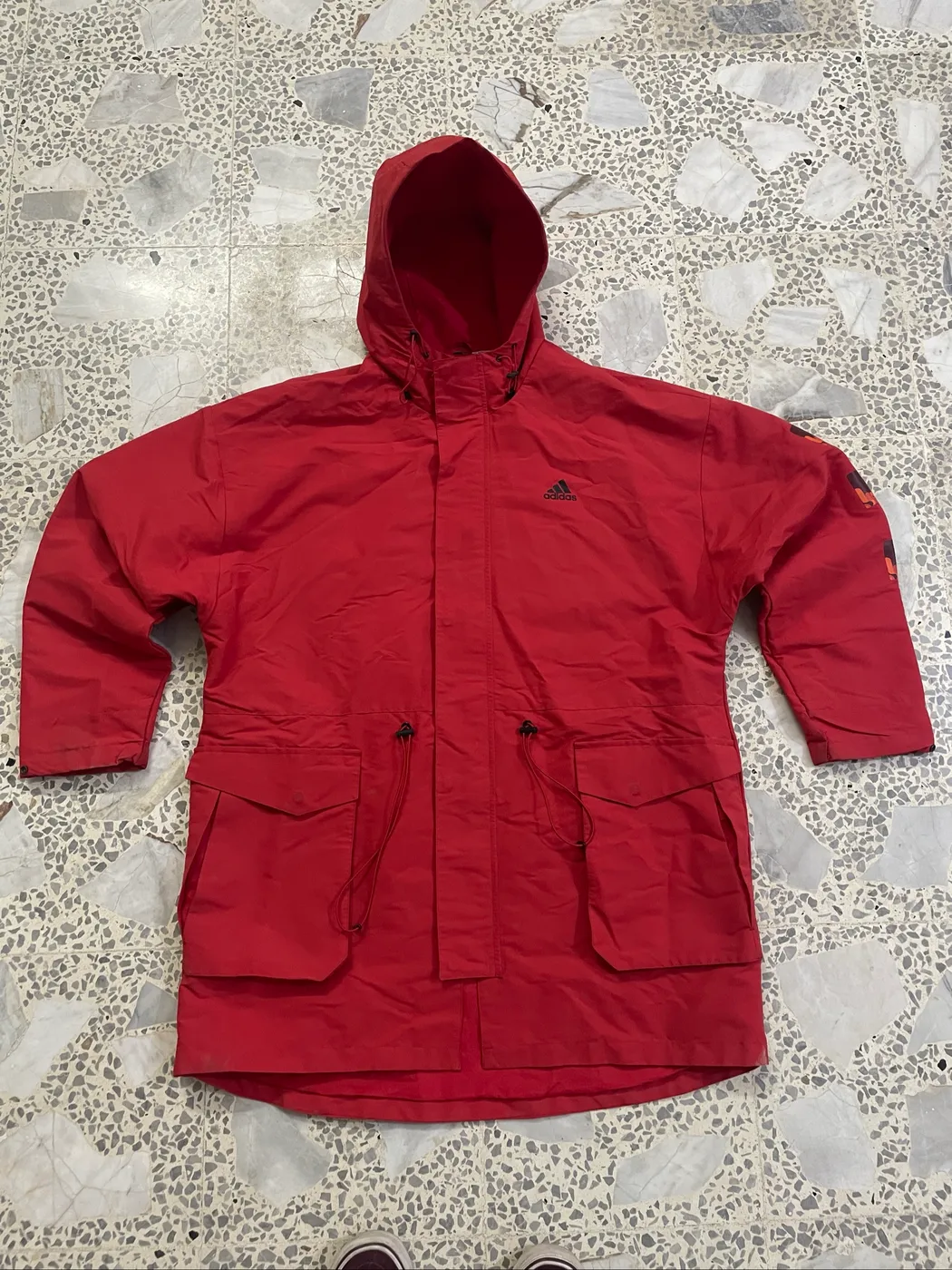 قمصلة باركا أديداس أحمر أصلي ✅ (Adidas Parka Jacket) -