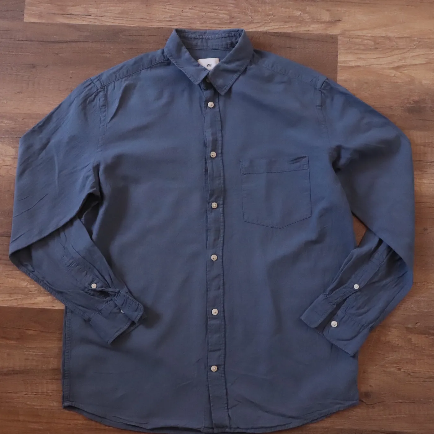 قميص رجالي أزرق بأكمام طويلة من H&M | H&M Men's Long Sleeve Blue Shirt