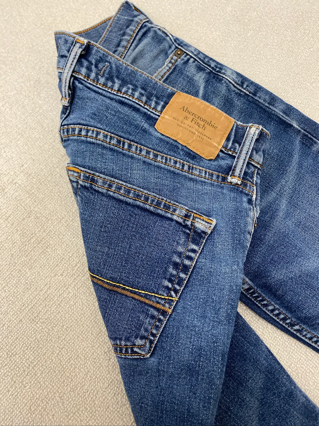 Jeans اصلي - صورة 5