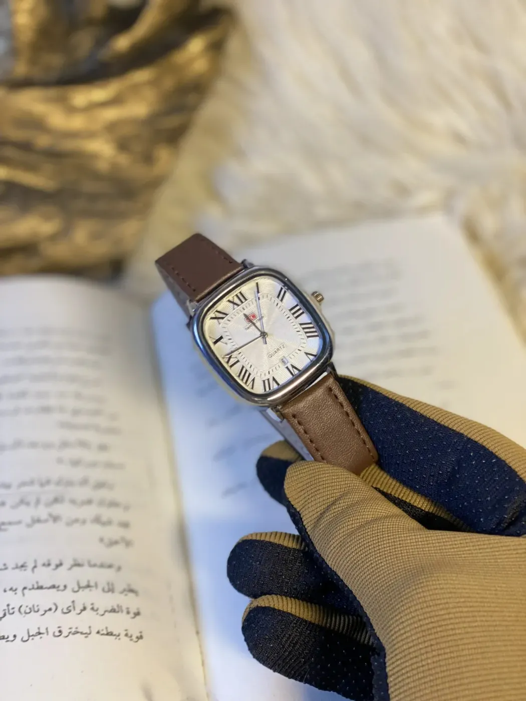 ساعة يد كوارتز جلد بني ارقام رومانية