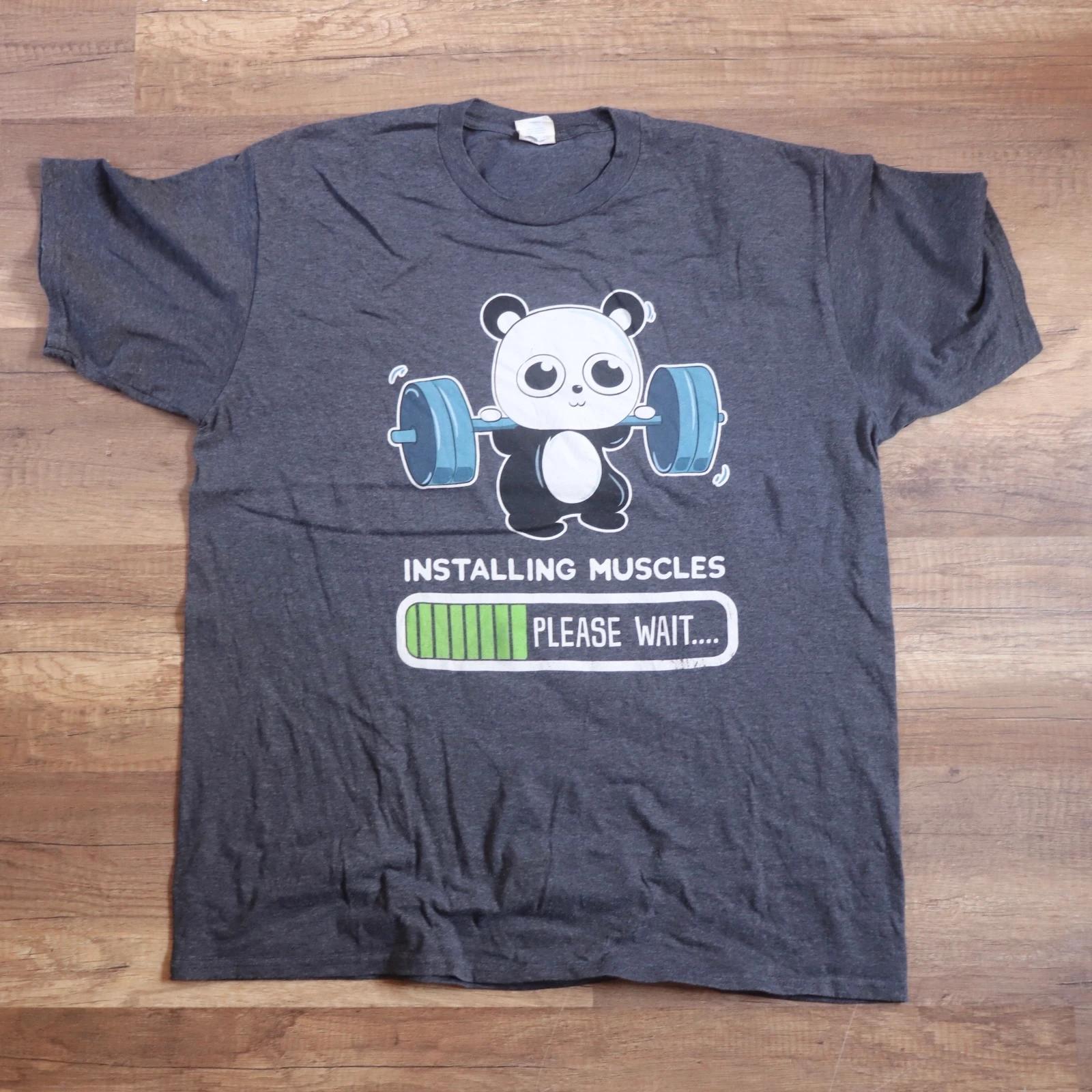 تيشيرت باندا يرفع أثقال | Panda Lifting Weights T-Shirt
