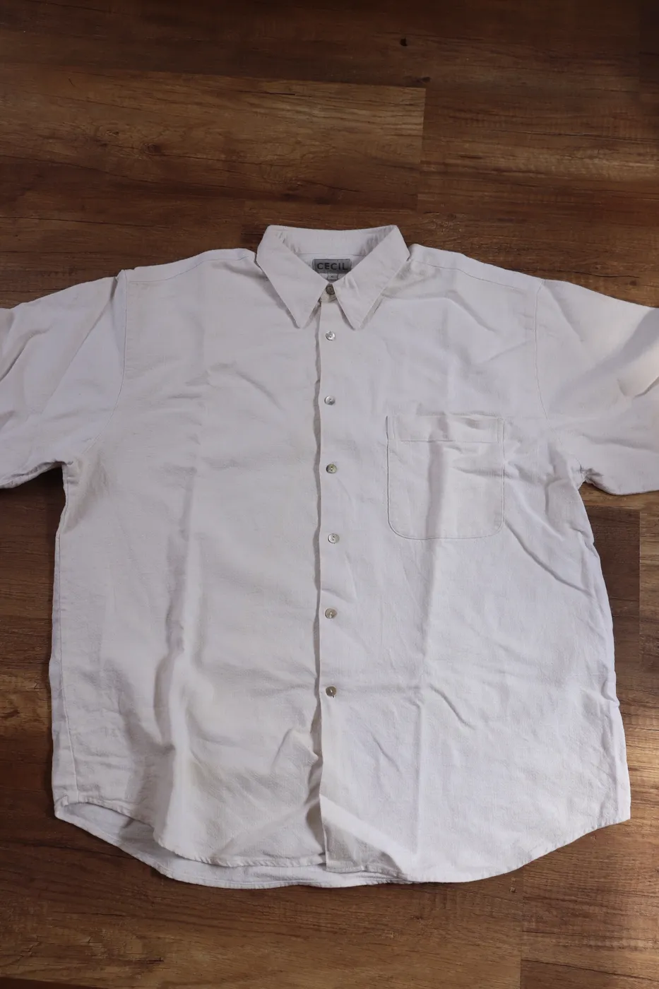 قميص سيسيل ابيض مقاس XL - صورة 2