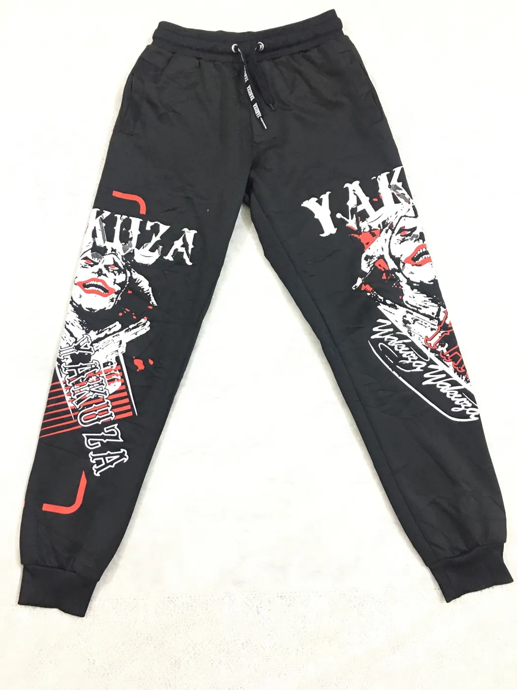 بنطرون رياضي YAKUZA بطبعة الجوكر