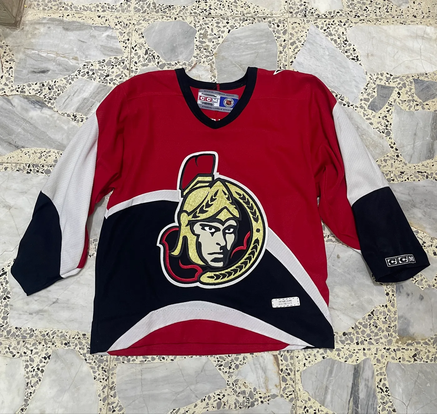 قميص فنتج هوكي تقليدي وعتيق (Vintage) لفريق أوتاوا سيناتورز (Ottawa Senators)