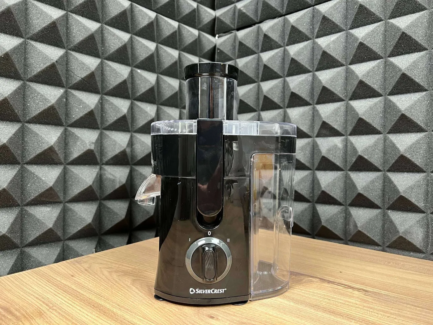 عصارة يورو كوزين كهربائية | EuroCuisine Electric Juicer - صورة 4