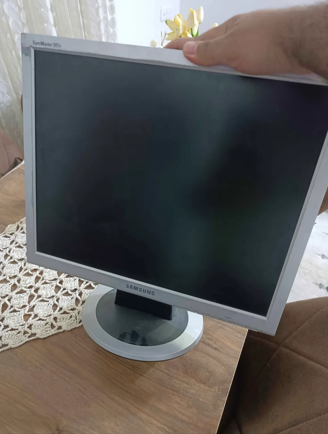 شاشة سامسونج SyncMaster 901s