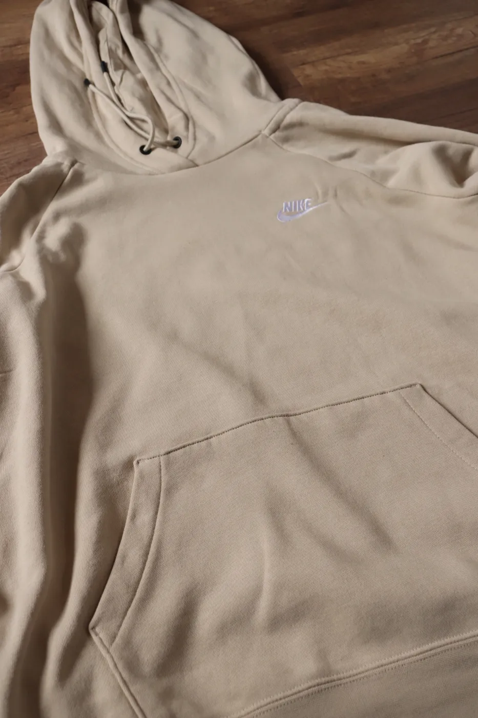 هودي نايكي بيجي | Nike Beige Hoodie - صورة 3