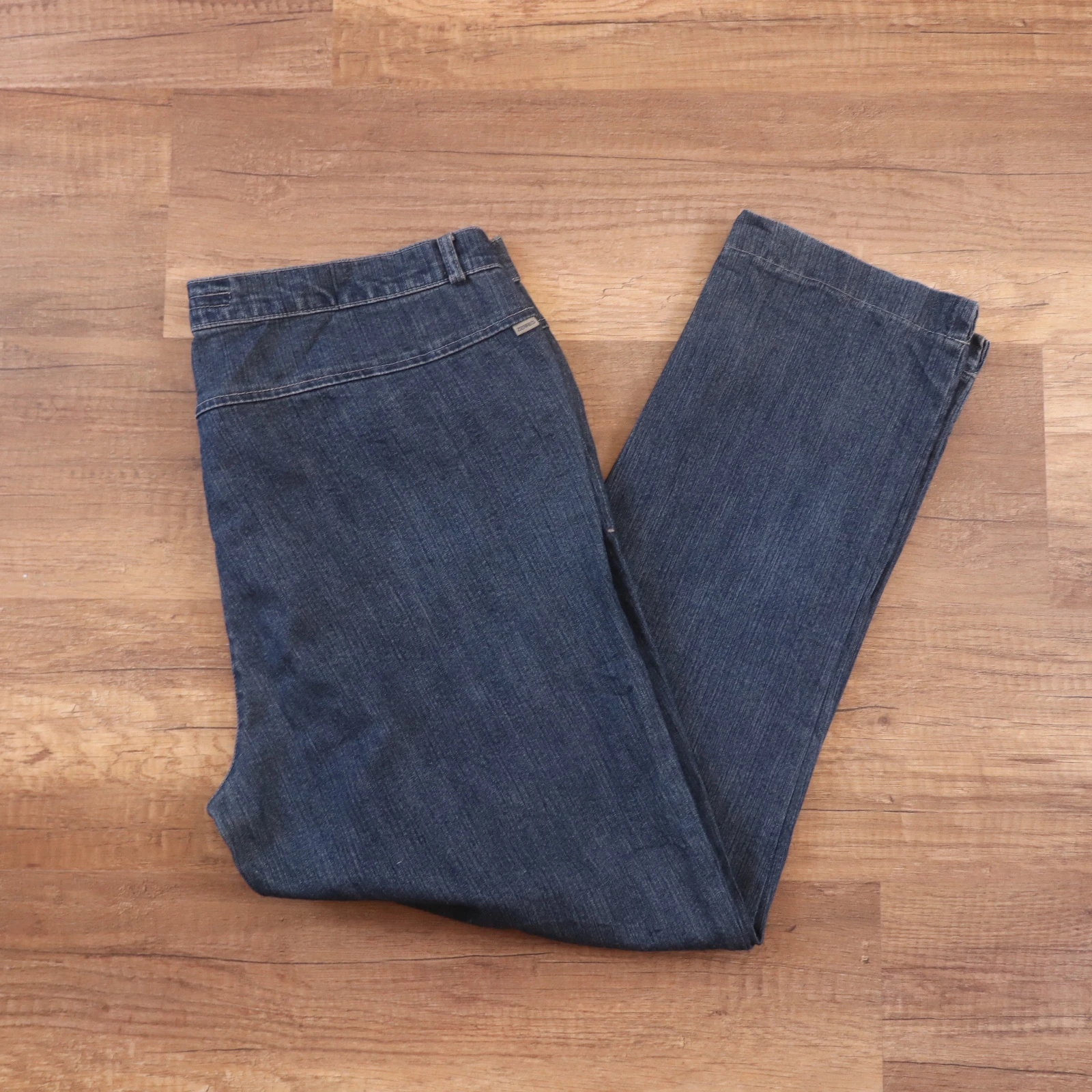 بنطلون جينز زارا بيسك نسائي | Zara Basic Women's Jeans