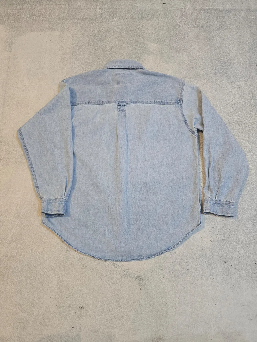قميص جينز ليفايز   نسائي | Levi's Denim Shirt - صورة 2