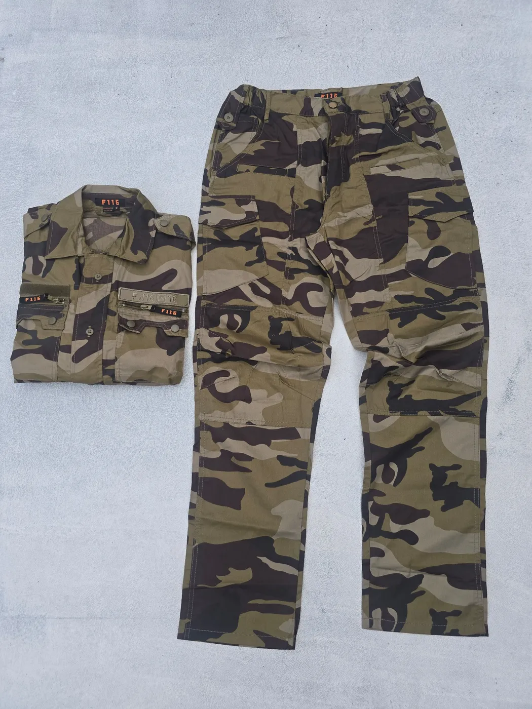 بدلة عسكرية F115 مموهة