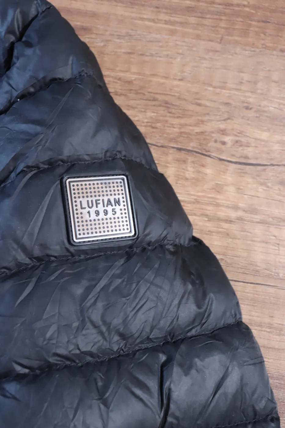 جاكيت lufian 1992 مبطن لون أسود - صورة 3