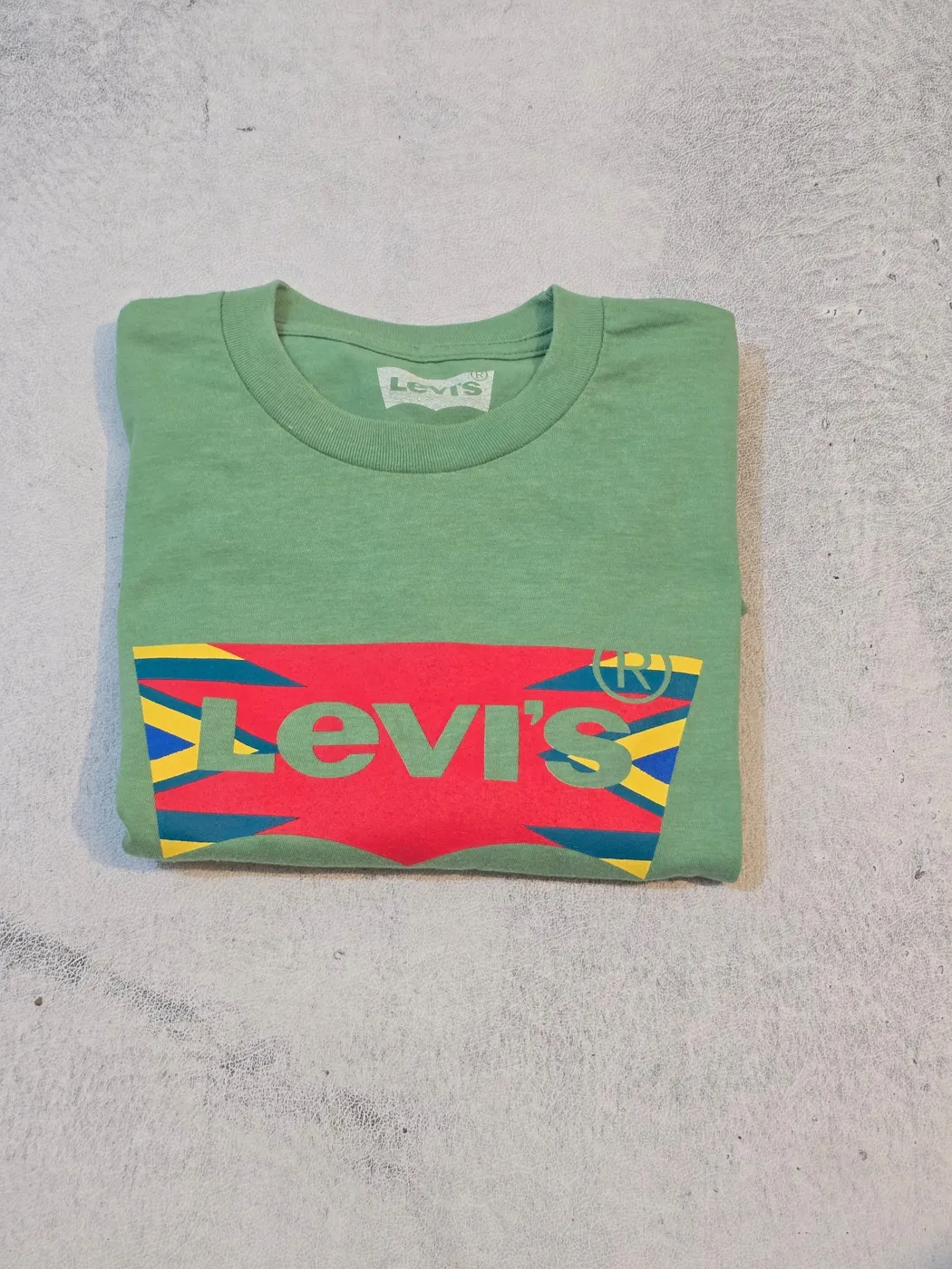 تيشيرت Levis