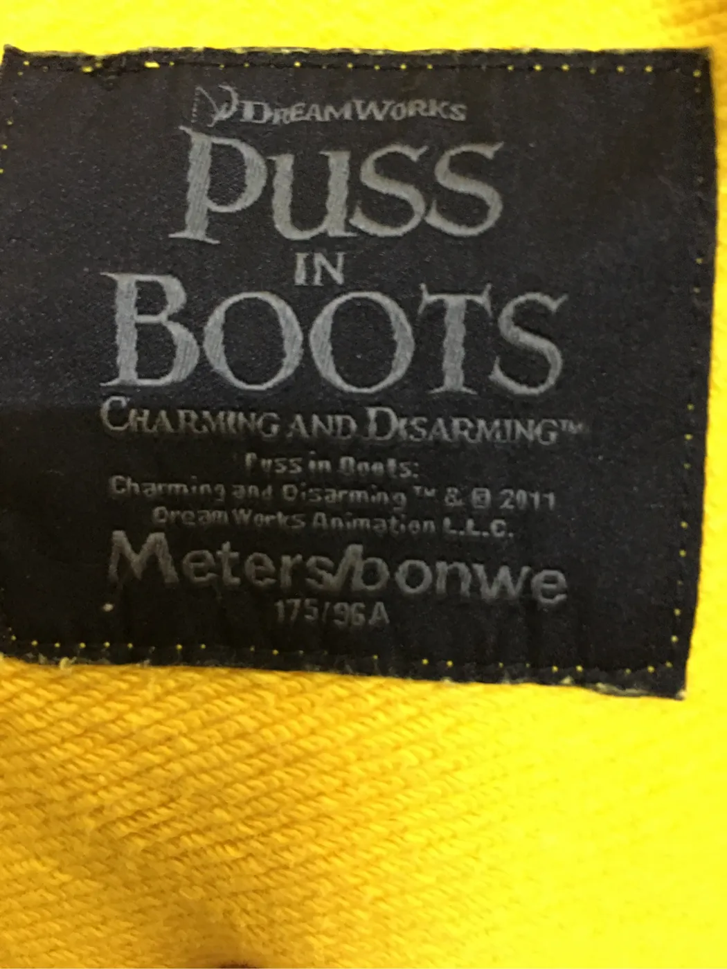 هودي أصفر بطبعة Puss in Boots | Yellow Puss in Boots Print Hoodie - صورة 3
