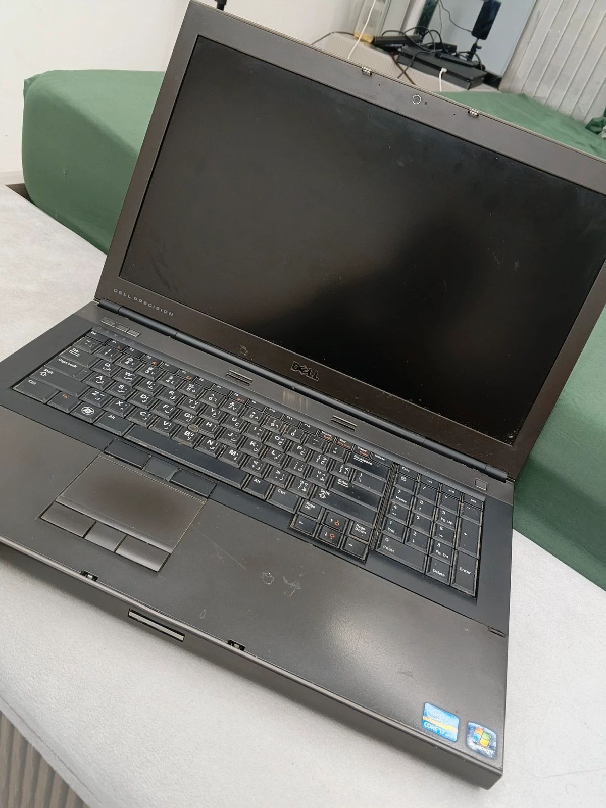 لابتوب Dell presion M6600