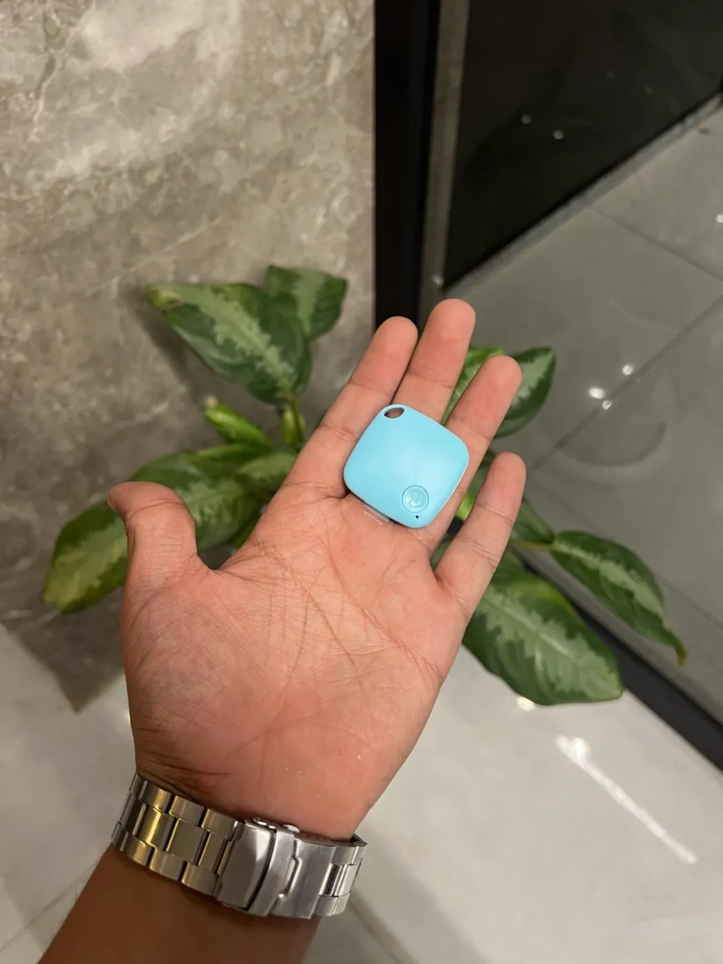 جهاز تتبع مفاتيح لاسلكي أزرق - صورة 4
