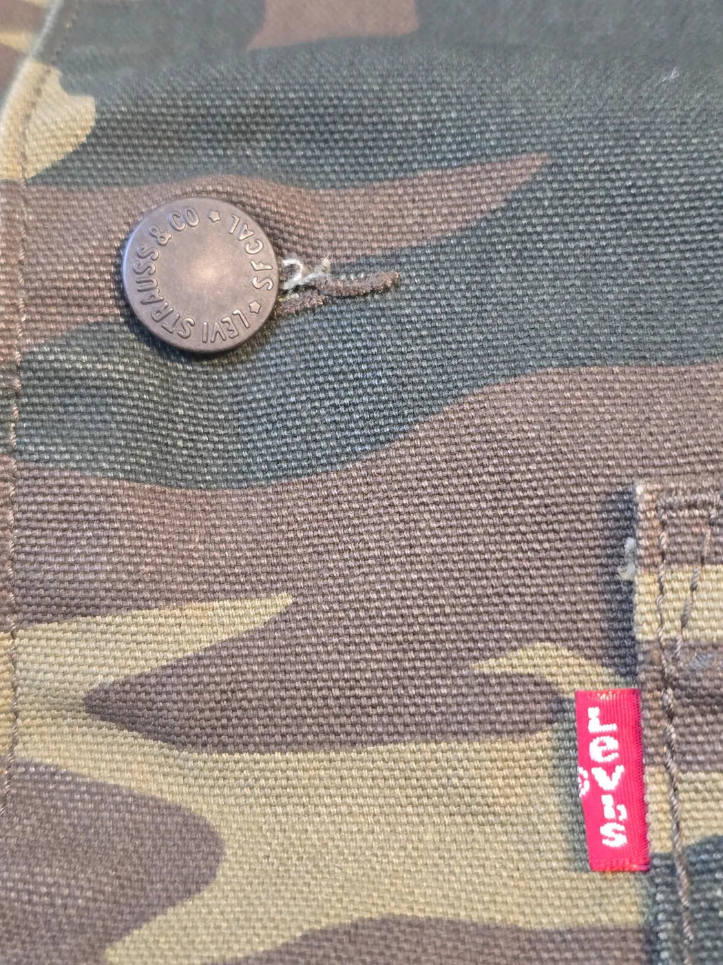 جاكيت مرقط Levis - صورة 4
