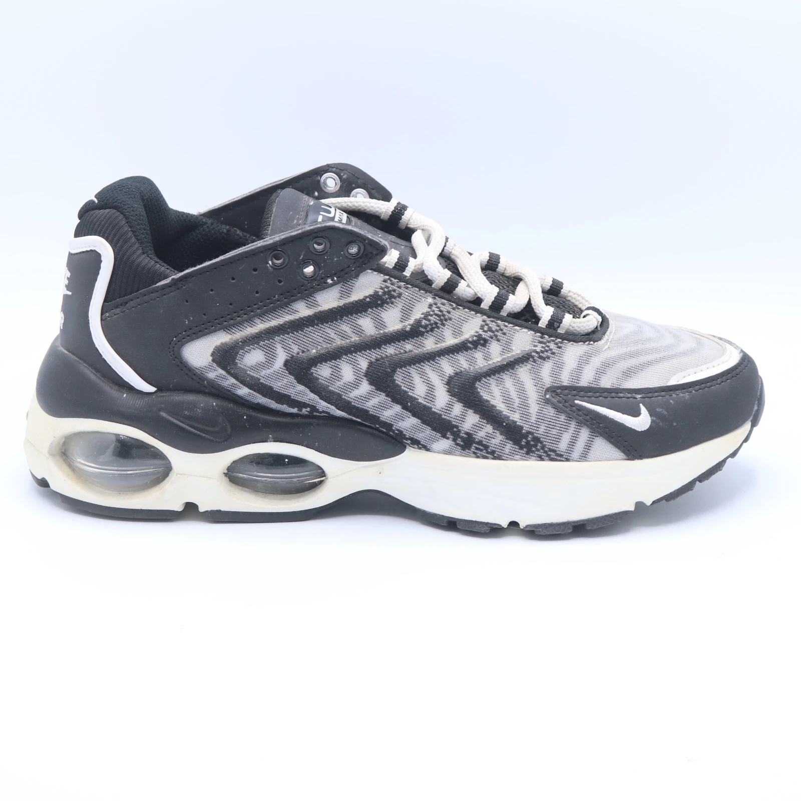 حذاء نايكي اير ماكس بلس | Nike Air Max Plus Sneakers