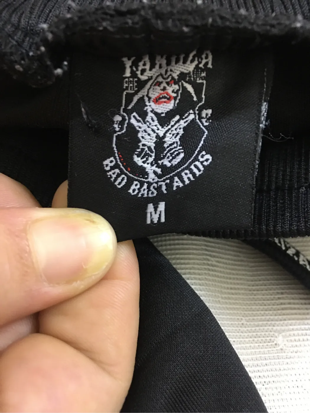 بنطرون رياضي YAKUZA بطبعة الجوكر - صورة 5