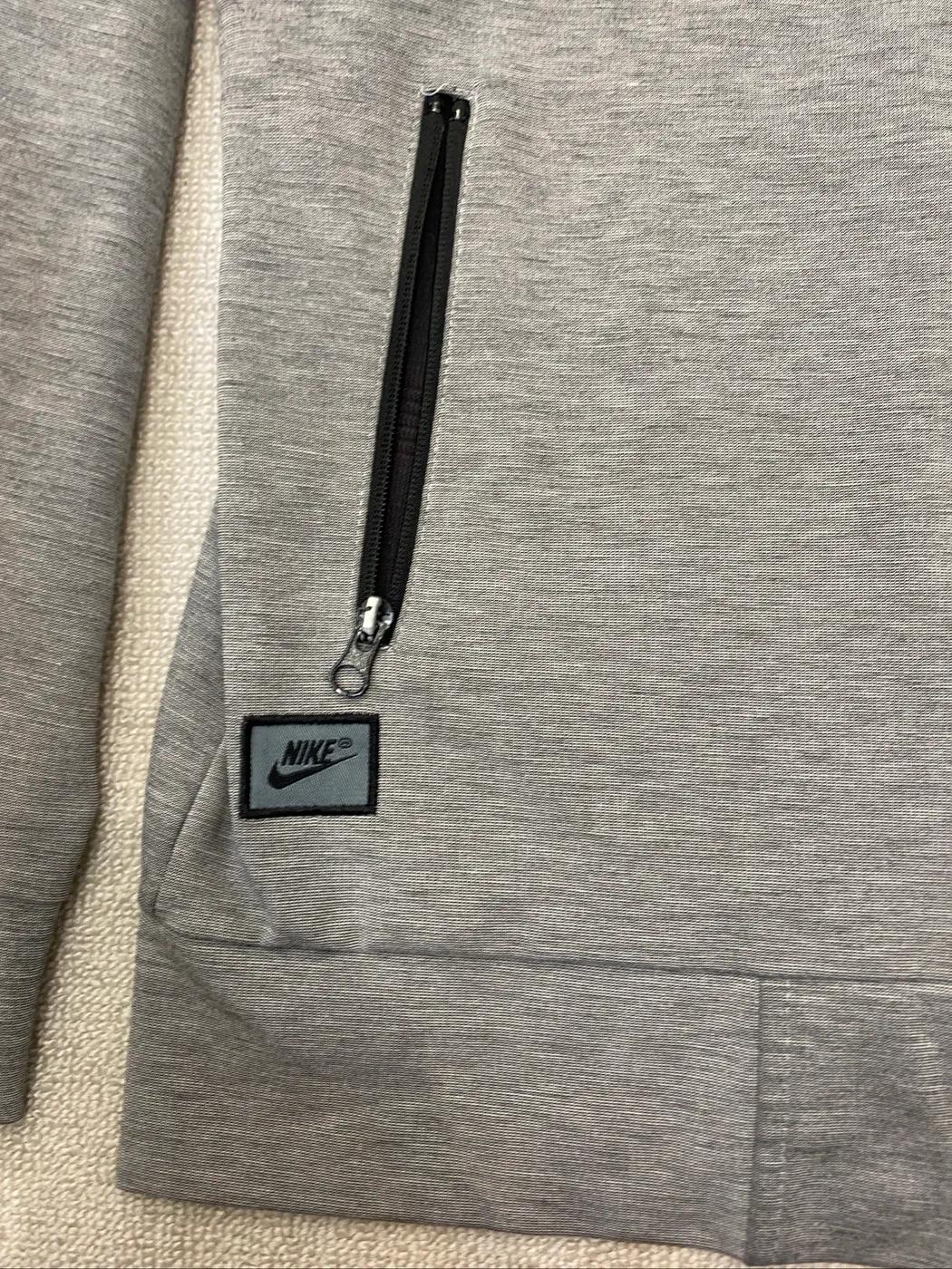 بلوز nike اصلي نضيف كوالتي عالي - صورة 3