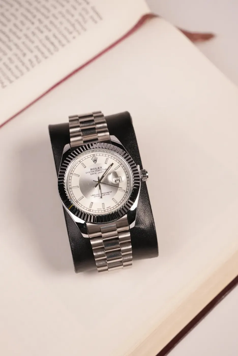 ساعة ROLEX كوبي اطار مسنن