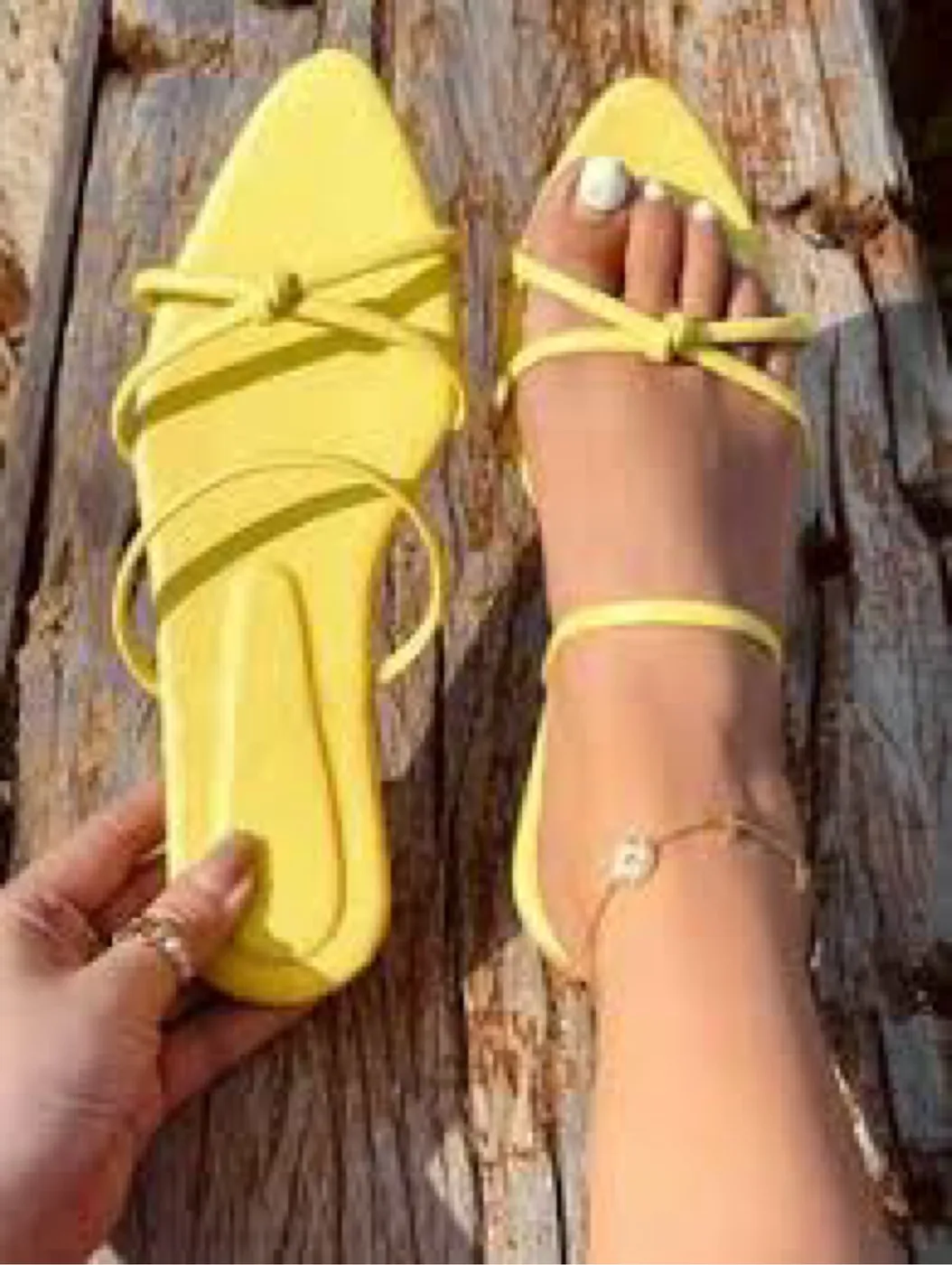 صندل نسائي أصفر | Yellow Women's Sandals