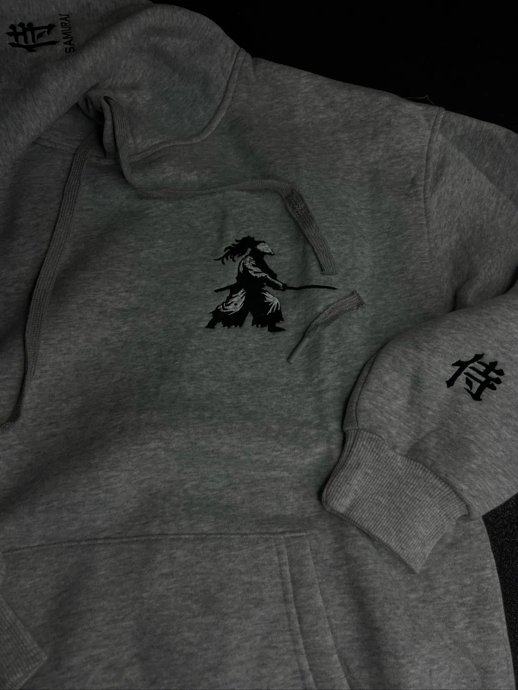 هودي ساموراي رمادي | Grey Samurai Hoodie