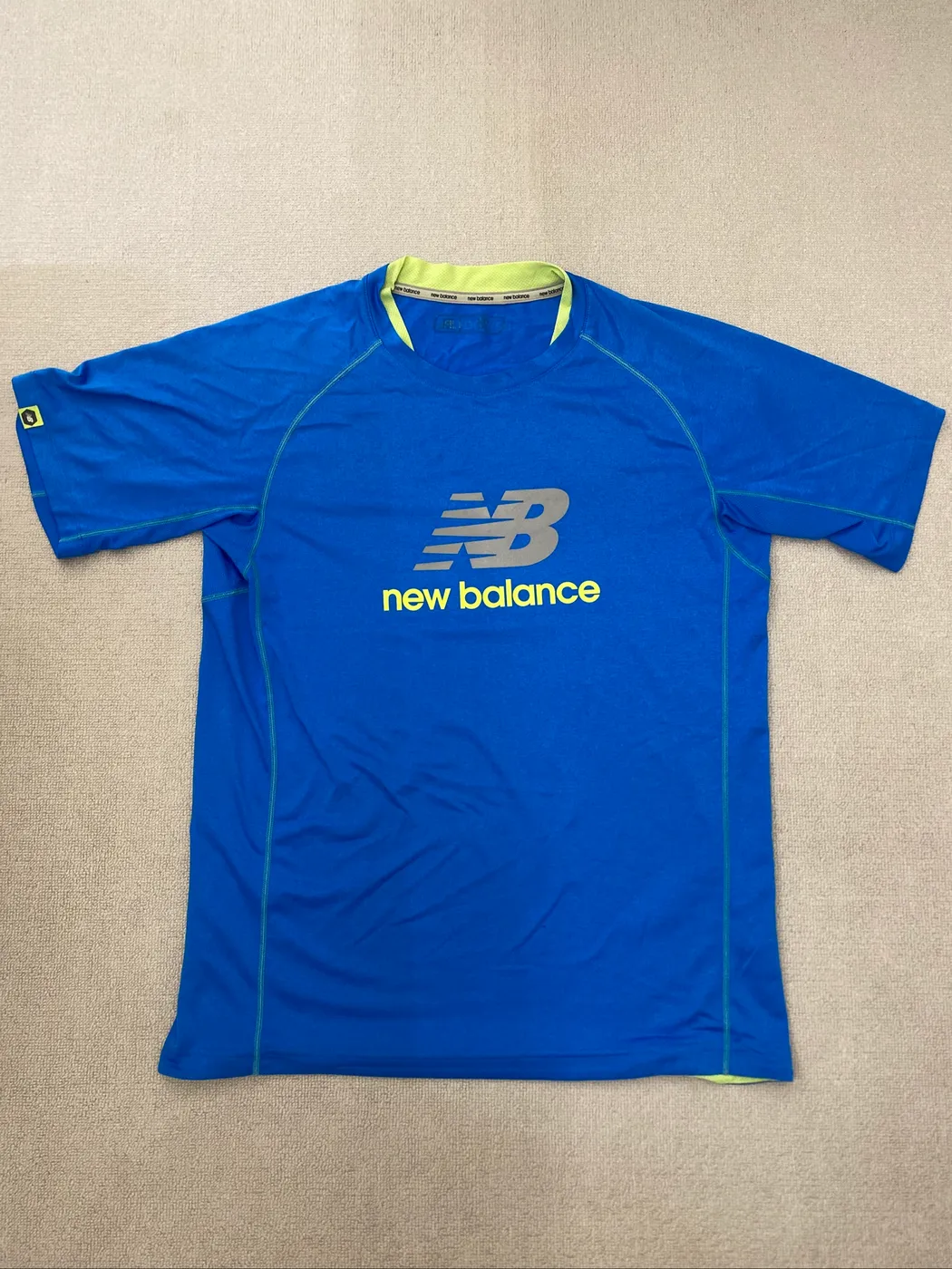 تيشرت new balanceرياضي