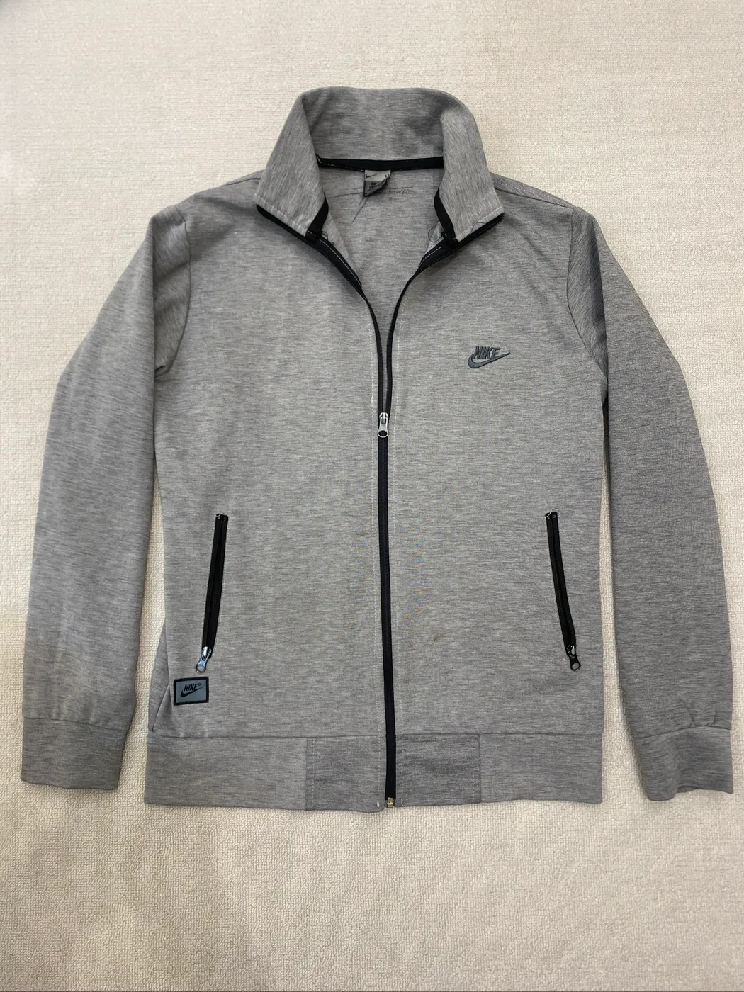 بلوز nike اصلي نضيف كوالتي عالي