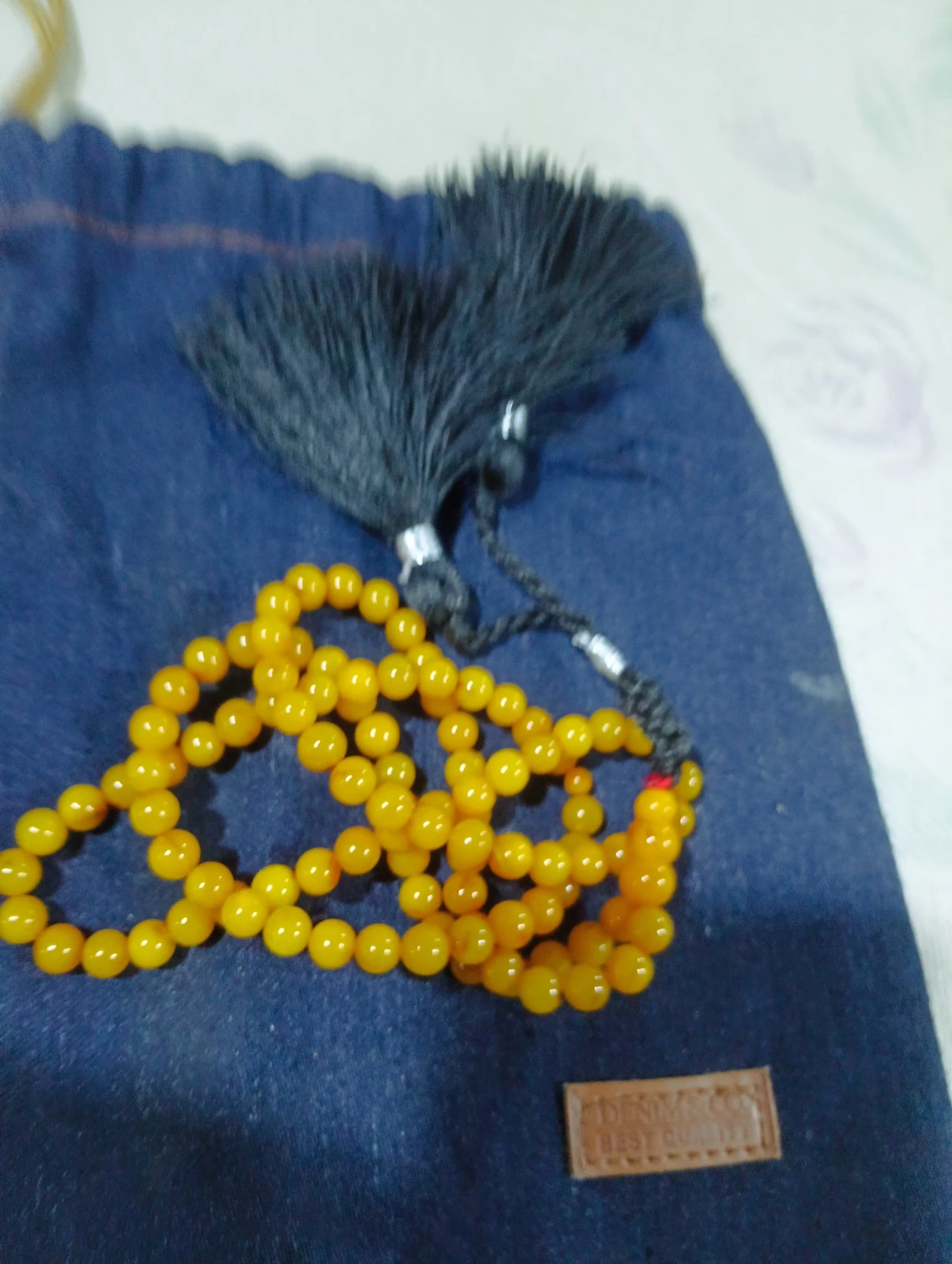 سبحة خرز بلون الكهرمان | Amber-Colored Bead Rosary